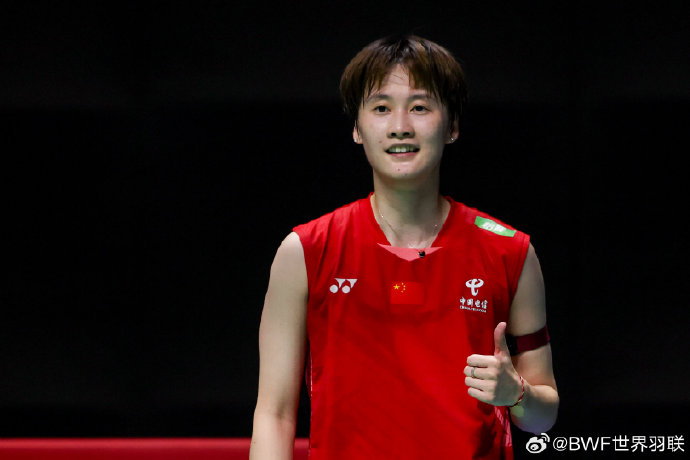 边线牵制逼 边线牵制逼